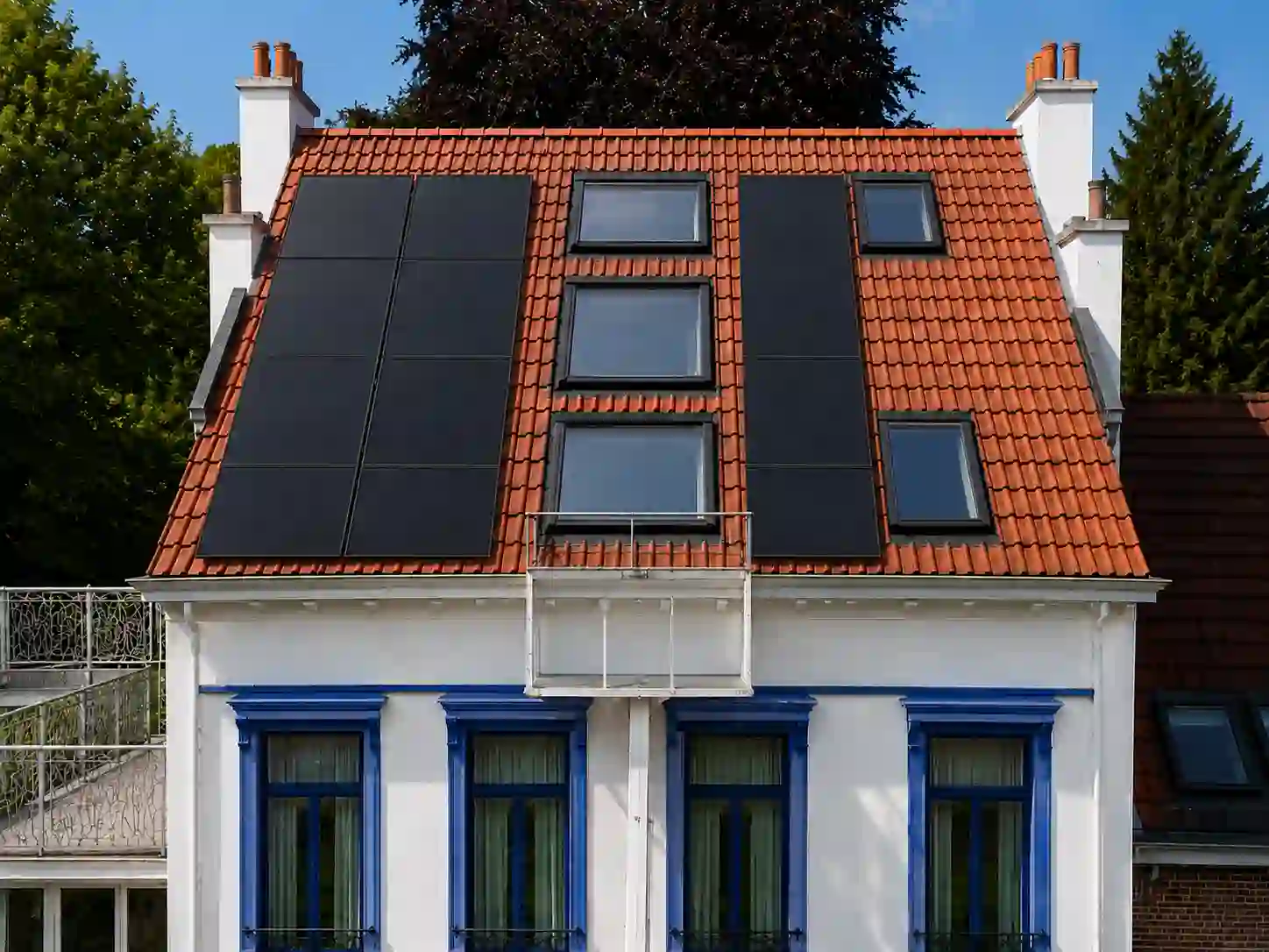 Installation avec batterie panneau solaire à Charleroi